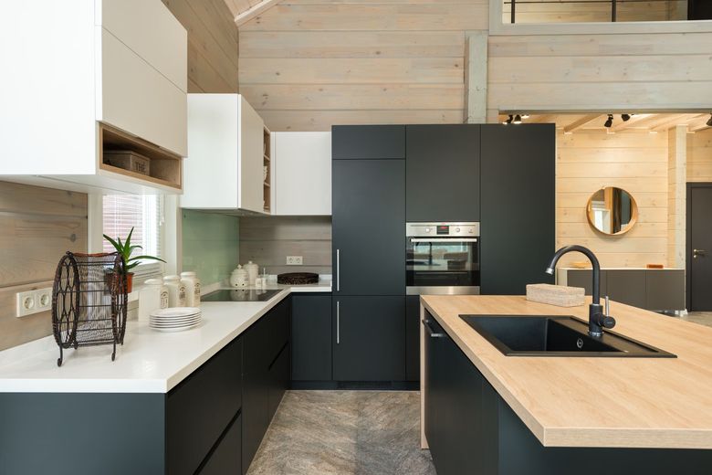 Чем отличается монтаж техники Gaggenau от Miele и V-ZUG?