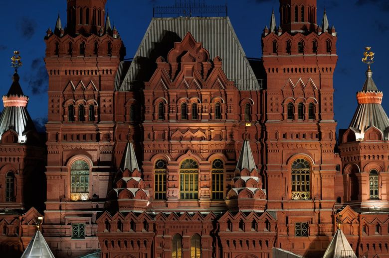 Куда обращаться за разрешением: Мосгорнаследие, Мосжилинспекция или префектура?
