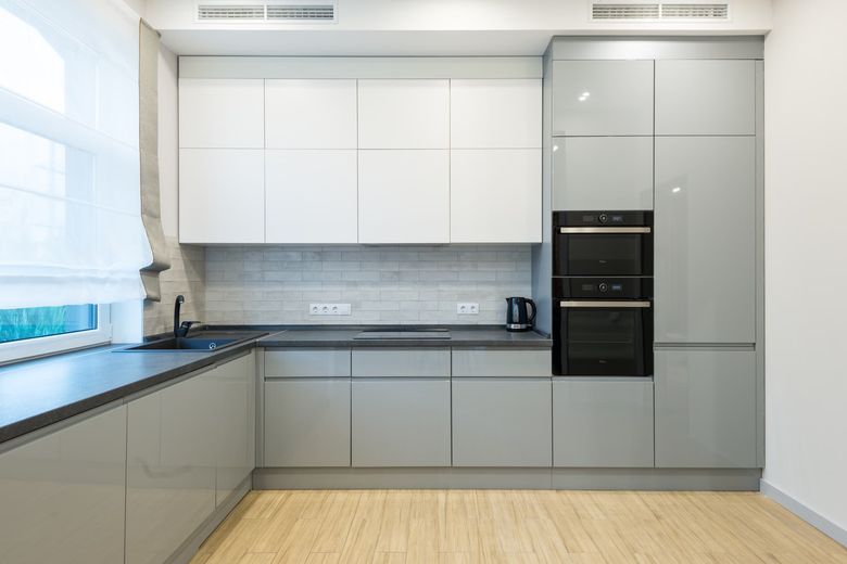 Почему владельцы квартир в ЖК Lumin House выбирают кухни без ручек