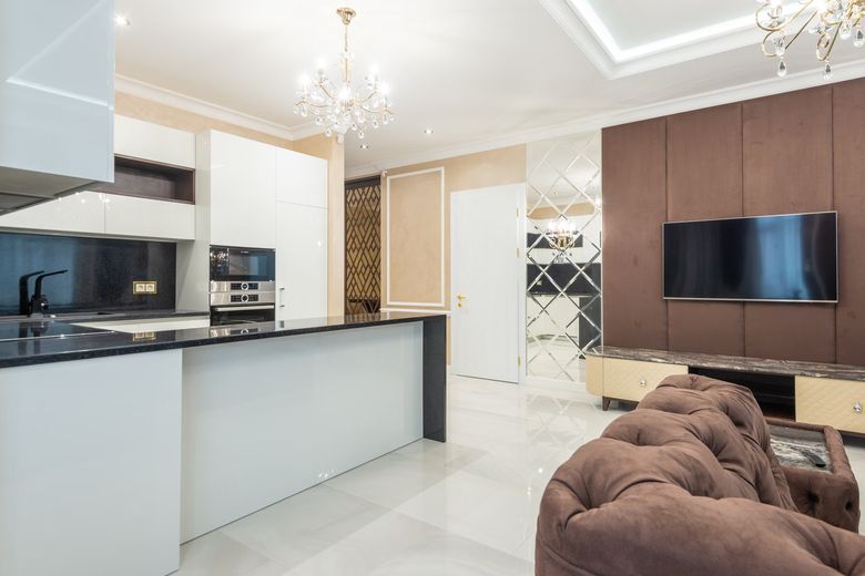 1. Heshi Design