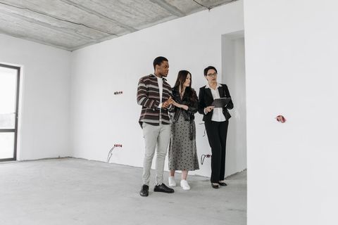 Сколько стоит приёмка квартиры с экспертом в Москве в 2026 году?