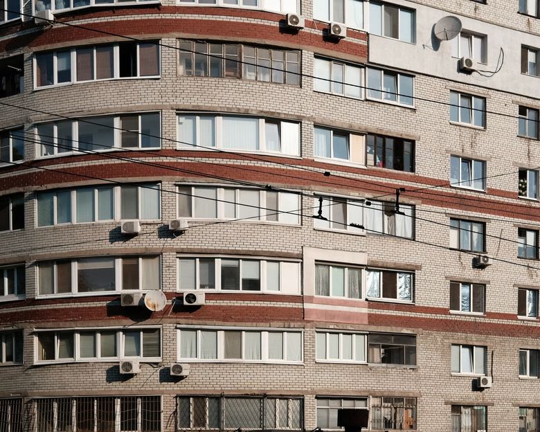 Какие нормативы воздухообмена действуют для жилых помещений?